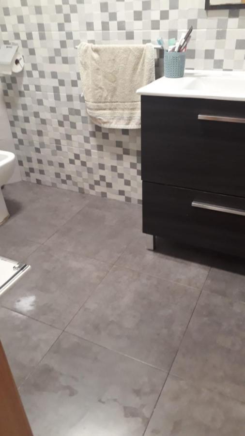 Habitacion Doble En Apartamento De 3 Habitaciones Саламанка Екстериор снимка