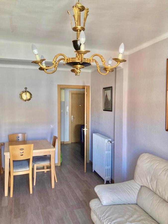 Habitacion Doble En Apartamento De 3 Habitaciones Саламанка Екстериор снимка